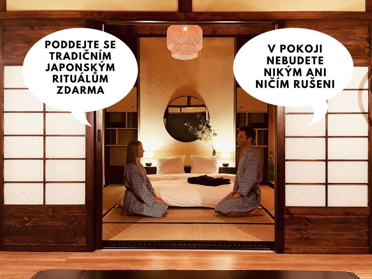 Oroom Japan - Role Play For Couples In برنو المظهر الخارجي الصورة